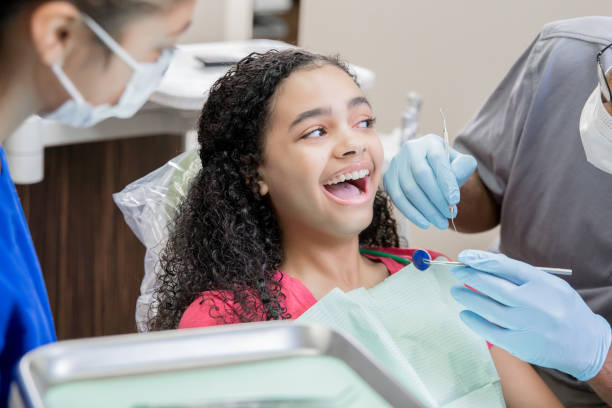 Best Emergency Wisdom Tooth Extraction in Oak Bluffs, MA